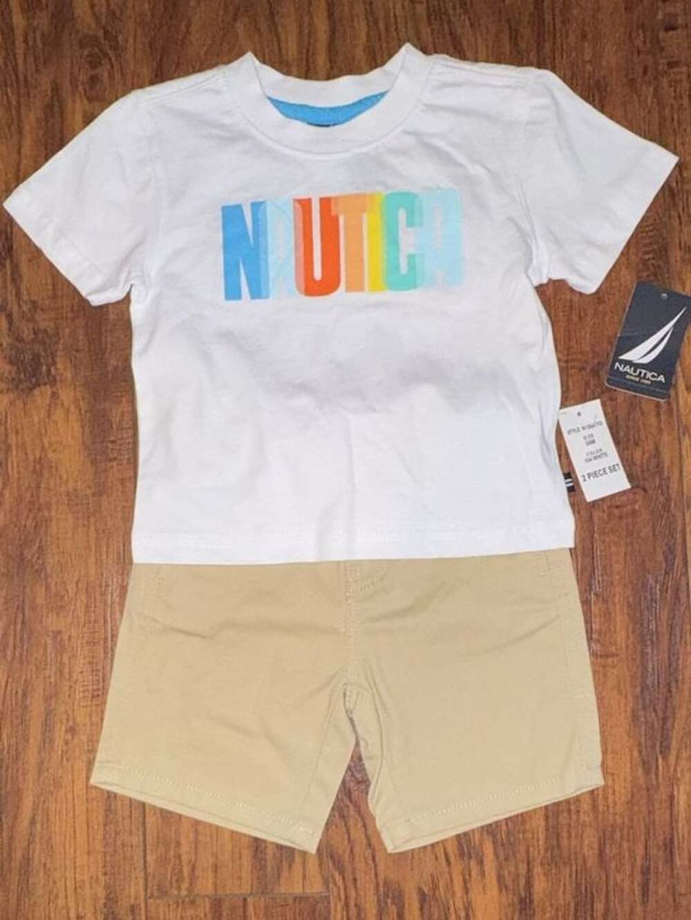 Nautica 2-Piece Short Set Size 24M White Graphic T-Shirt Khaki Shorts
